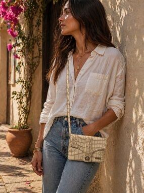 Pouchee Beige Croc Embossed Crossbody Bag Removable Strap Organizer
